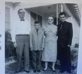 49439872_10218786956884260_5904518006846783488_n